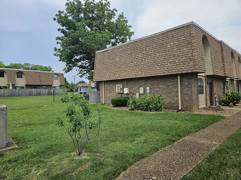 420 Walton Ln #N80 — Photo 15