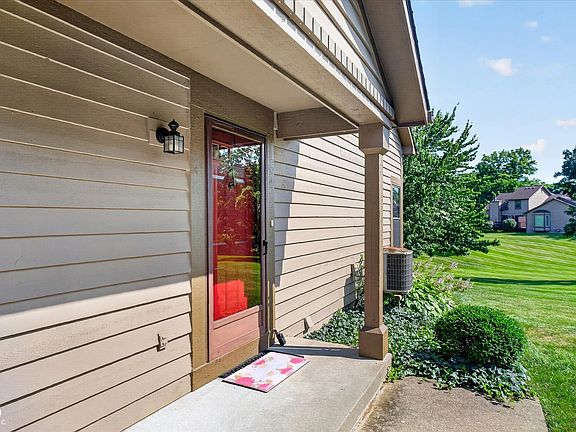 2nd image of 2325 Frisco Pl
