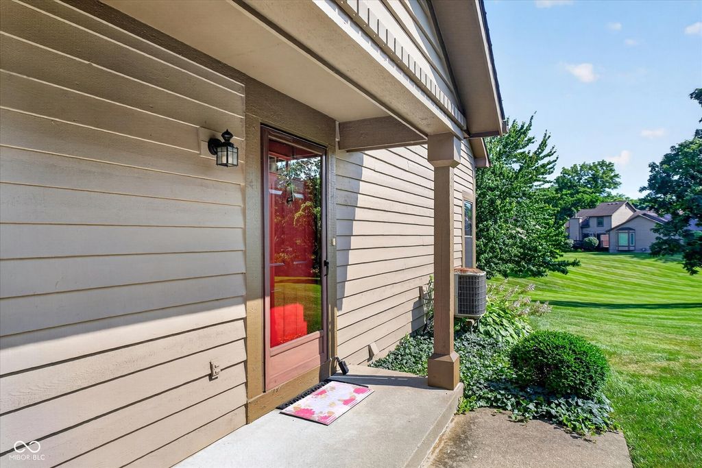 2325 Frisco Pl, Indianapolis, IN - View 2
