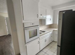 215 E Plymouth St #3, Inglewood, CA 90302