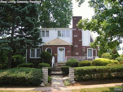 202 Bell Ave, Hasbrouck Heights, NJ, 07604