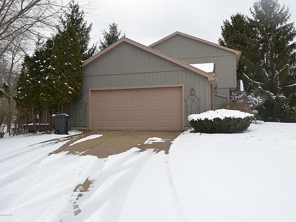 3rd image of 1247 Leeward Dr