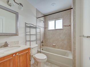 410 SW 15th St APT 204, Pompano Beach, FL 33060