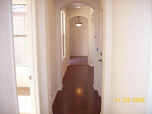 5th image of 4239 E Vaugn Avenue