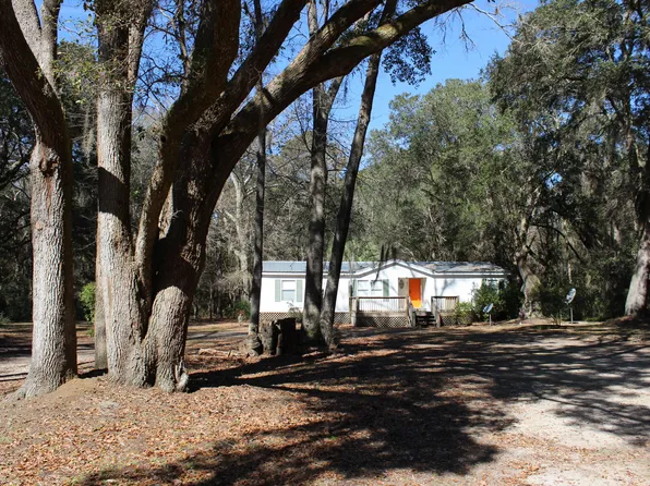 7717 Eddingsville Beach Rd, Edisto Island, SC 29438