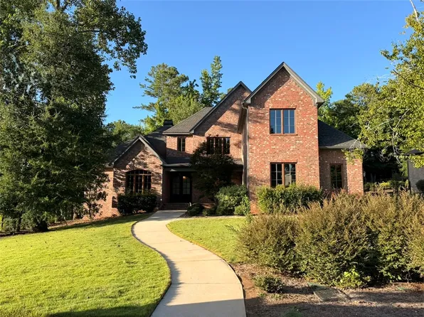 1412 Falls Crest Dr, Auburn, AL 36830