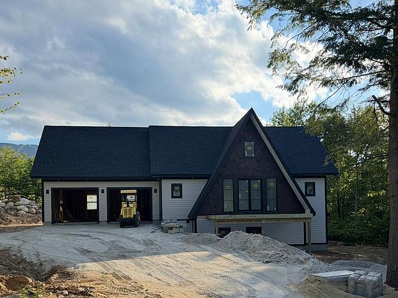 3rd image of 30 Wilderness Drive