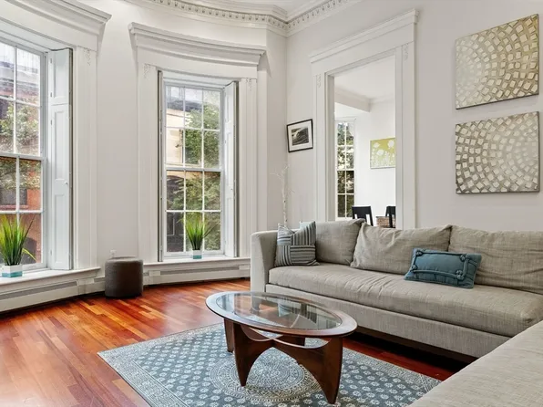 34 Hancock St APT 2B, Boston, MA 02114