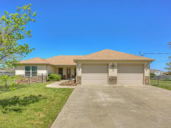 4211 E 24th Street, Joplin, MO 64804