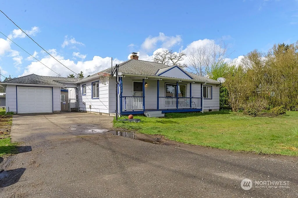 2111 N Pearl Street photo 1