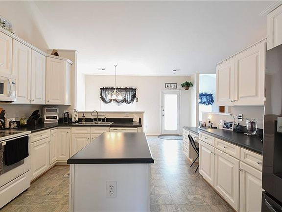 5th image of 8759 Kaitlin Ct