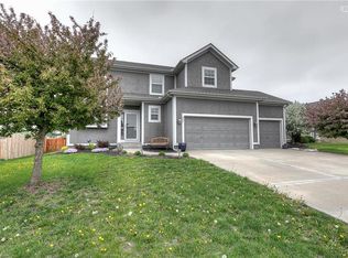 285 N Pecan St, Gardner, KS 66030