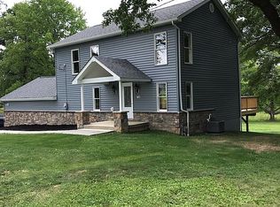 216 Rural Dr, Butler, PA 16001