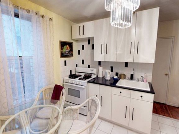 4th image of 3311 Shore Pkwy #6C-6