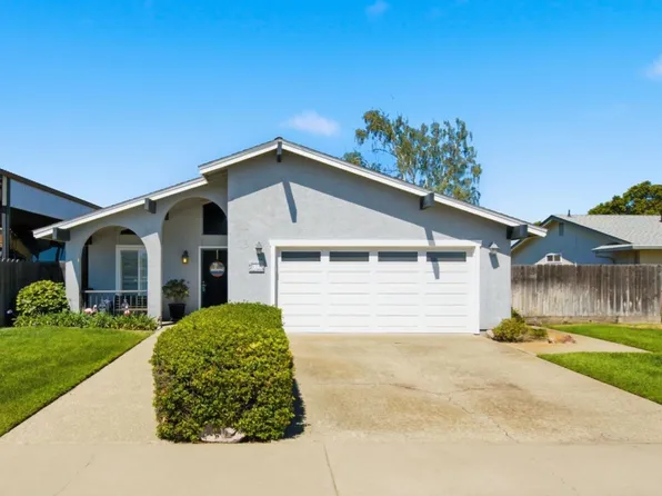 879 Carson Ave, Manteca, CA 95337