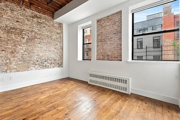 Rented by Compass | media 13