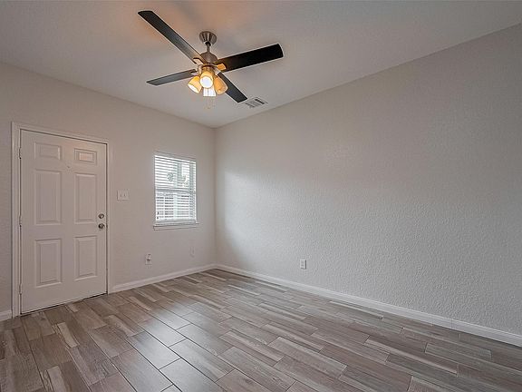 4th image of 6623 Arabella St