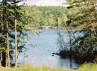 118 Kemp Rd, Croydon, NH 03773