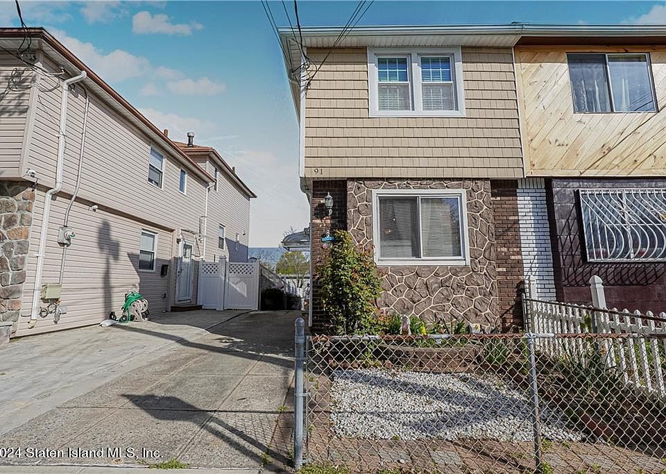 1st image of 91 Lynhurst Ave