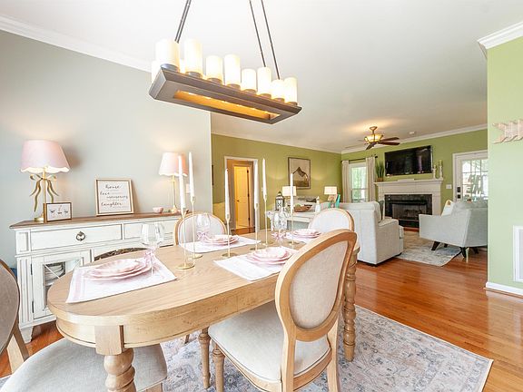 5th image of 3812 Hazelnut Dr