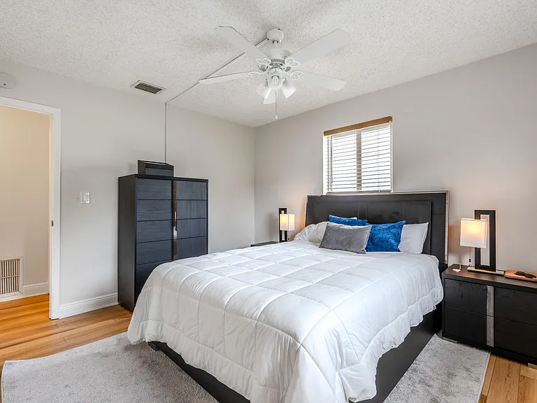 4317 Applecrest Dr — Photo 18