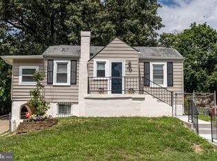 921 Opus Ave, Capitol Heights, MD
