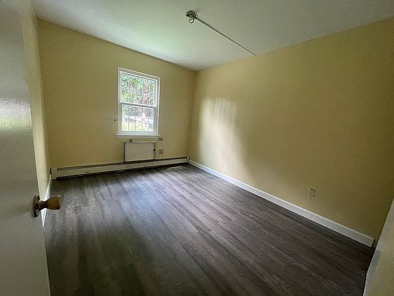 4th image of 31 Palmetto St #1A