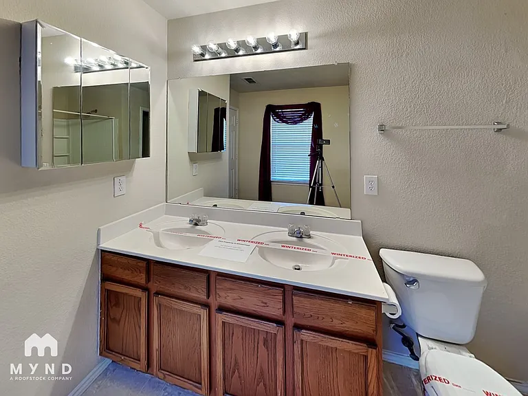 507 Darlene Trl — Photo 17