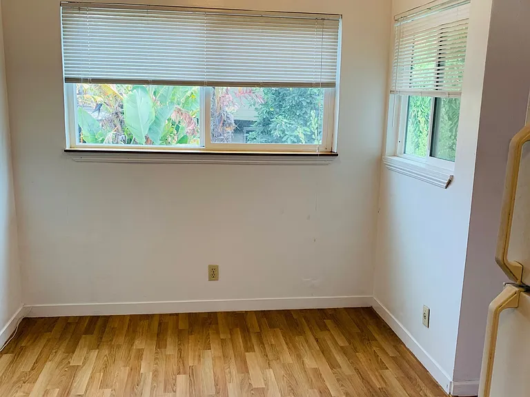 Breakfast area or small dining room or computer room