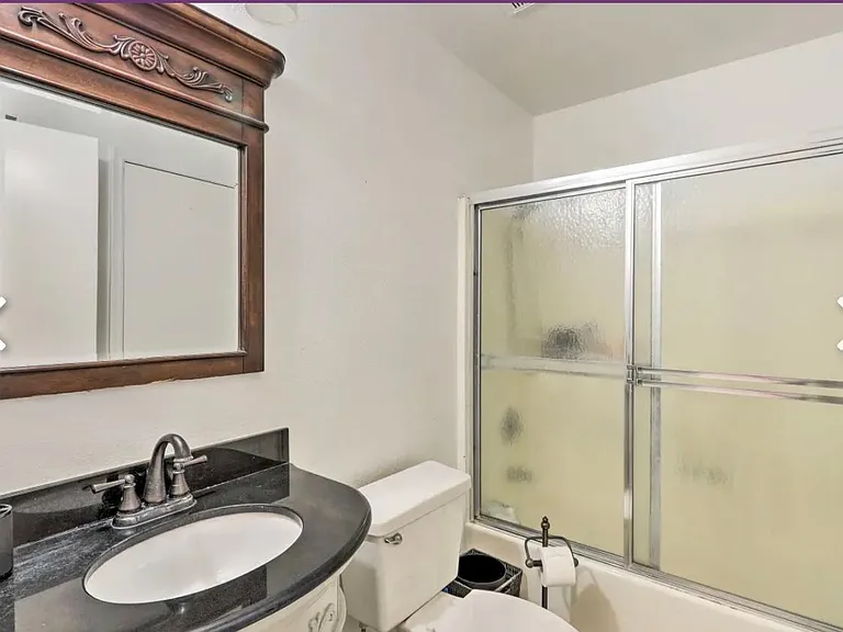 4201 N 20th St #2 — Photo 5