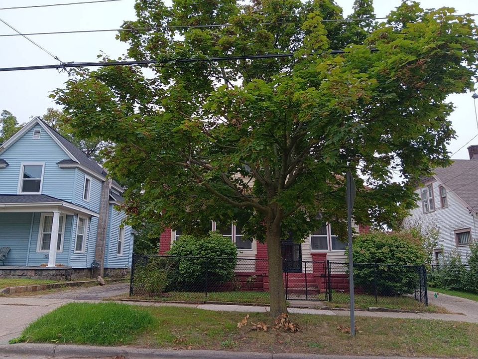 1st image of 510 Howard St SE