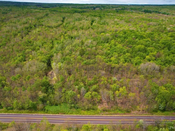 M 26 Hwy, Hancock, MI 49930