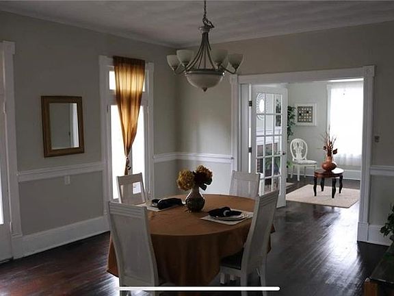 4th image of 2917 Bayview Blvd