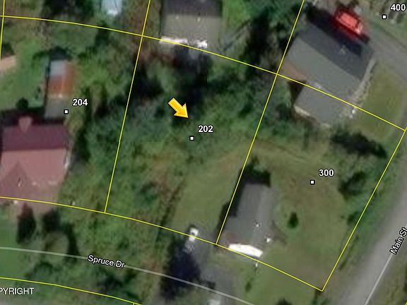 3rd image of 202 Spruce Dr