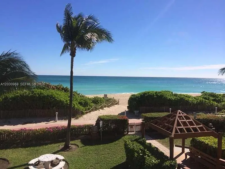 6767 Collins Ave #206 — Photo 1