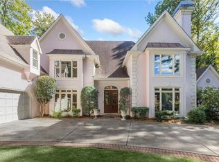 20 Pointe Ridge Dr, Sandy Springs, GA 30328