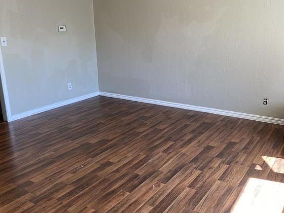 4th image of 114 W B St