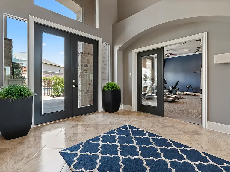 Cypress Creek Apartments — Photo 9