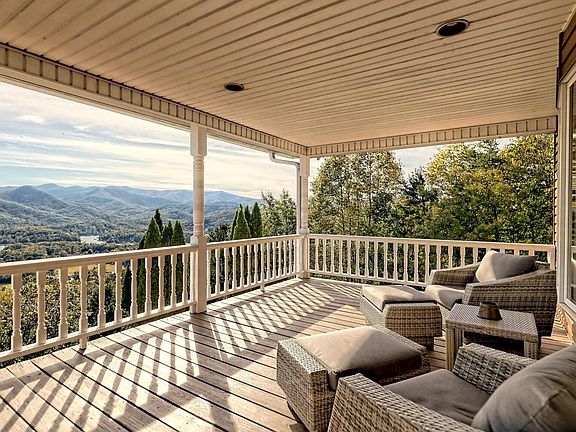4th image of 397 Belaire Dr #8