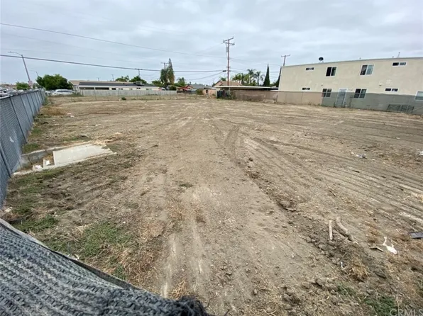 21102 Norwalk Blvd, Hawaiian Gardens, CA 90716