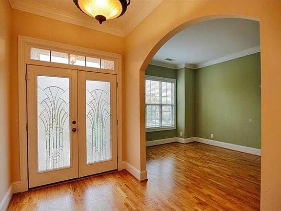 3rd image of 1638 Legrand Cir