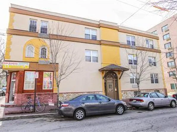 126 S 45th St, Philadelphia, PA