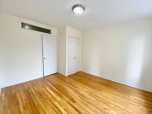 2nd image of 1604 1st Ave #5DD