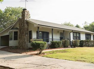1692 Oak Rd, Snellville, GA 30078