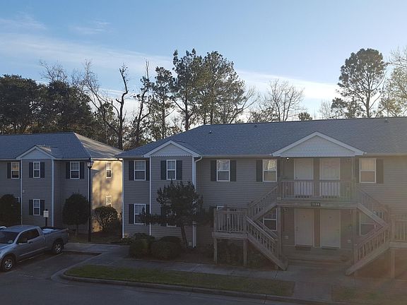 3rd image of 5132 Greenville Loop Rd APT C