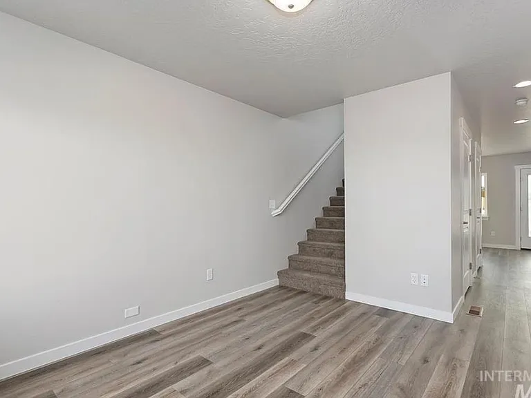 2406 N Washington Ave #B — Photo 5