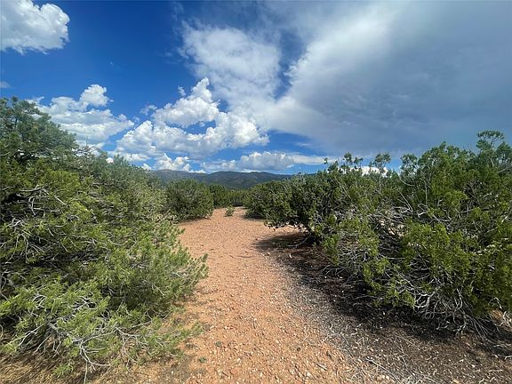 4th image of 50 Vista Redonda