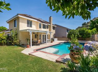 5695 Walnut Ridge Dr, Agoura Hills, CA 91301