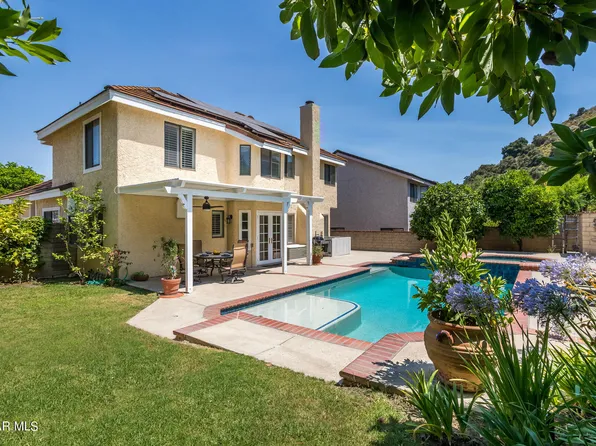 5695 Walnut Ridge Dr, Agoura Hills, CA 91301