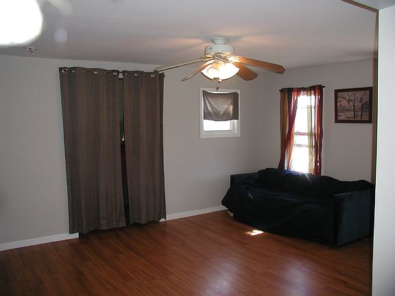 2nd image of 191 W Cohawkin Rd APT B